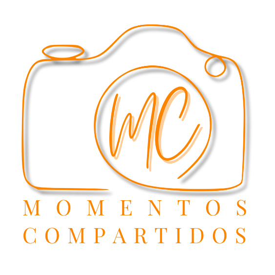 Momentos Compartidos Logo